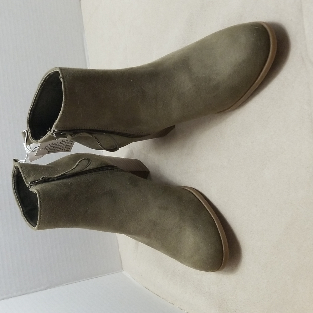Old Navy Booties, Sz 9